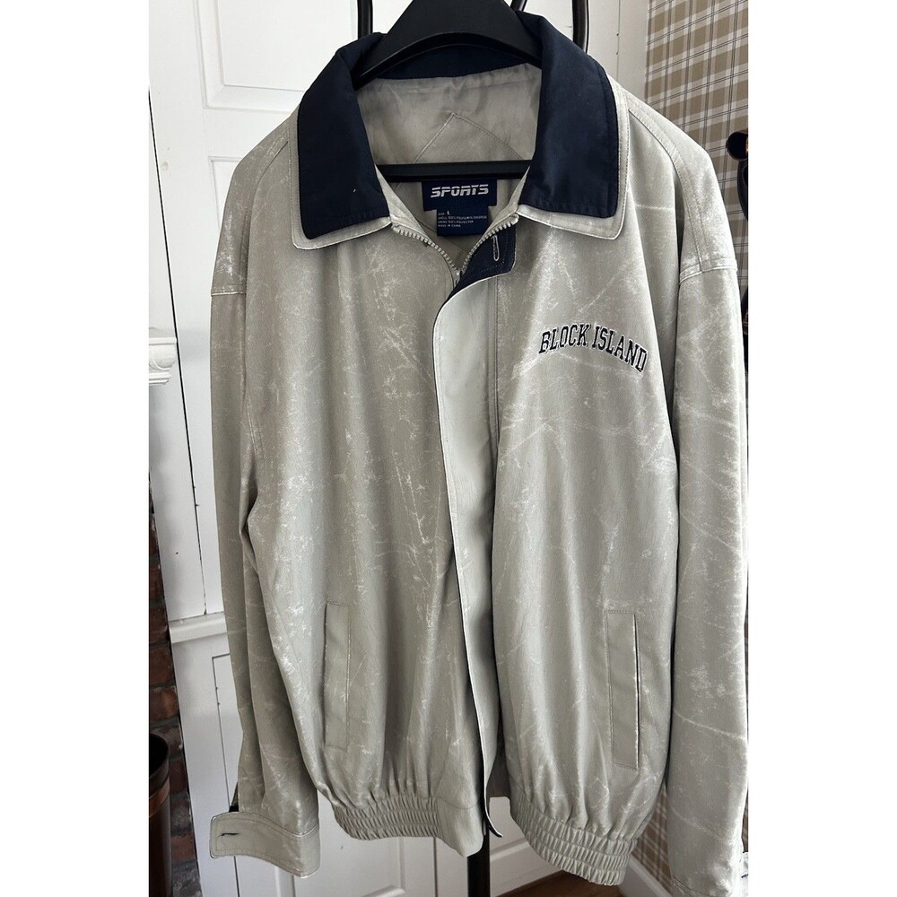SPORT Brand Vintage  Men’s Gray Polyvinyl Chloride Windbreaker Size L  -  w LOGO